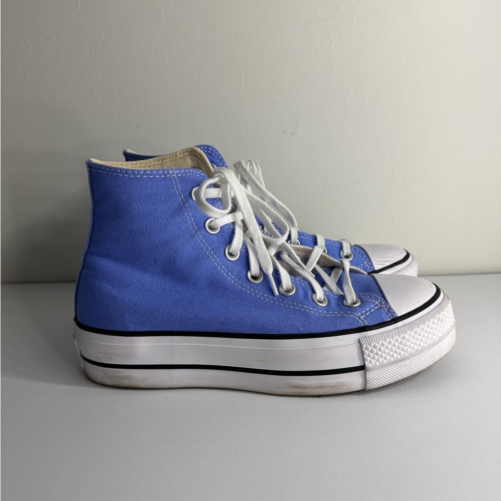 Women’s Periwinkle High Top Platform Converse